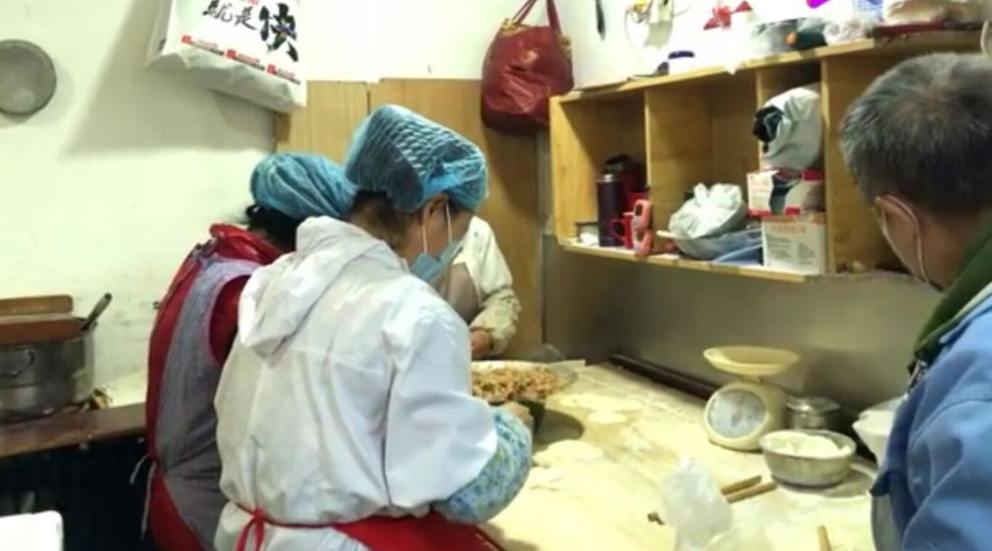 阅读你的夏季塔罗牌,看十二星座的运势