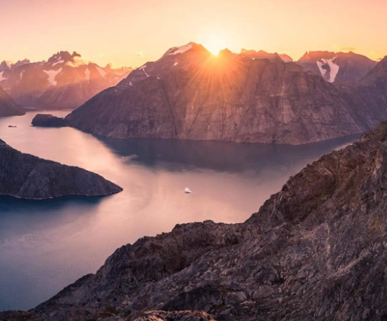 生肖虎：祖宗保佑！清明过后，左手进宝，右手招财，从此吃喝不愁
